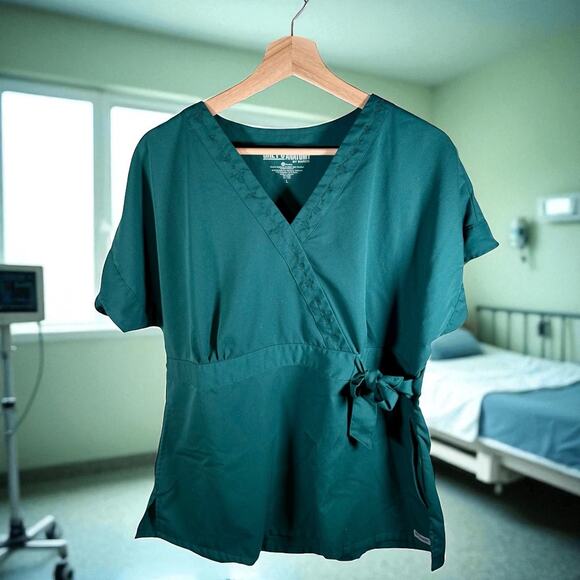 3/$20 Grey's Anatomy Barco Women's Large Green Style 41154 Faux Wrap Scrub Top - Picture 1 of 10